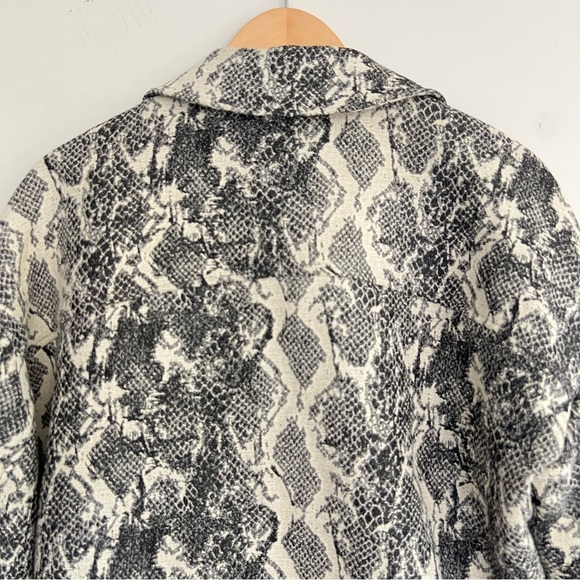 ZARA Snake Animal Print w Belt Buckle 1/2 Zipper Biker Moto Biker Jacket Sz M - Picture 11 of 16